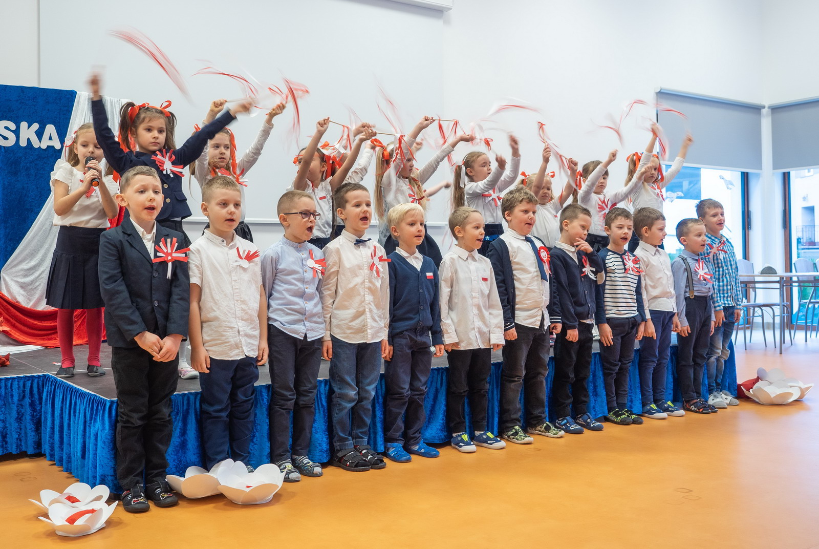 Obchody Dnia Niepodległości i udział w akcji "Szkoła do hymnu"